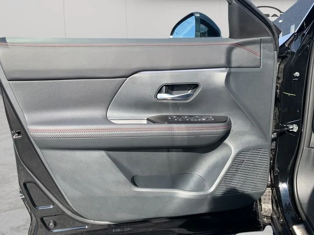 2026 Nissan KICKS SR AWD - Photo 11