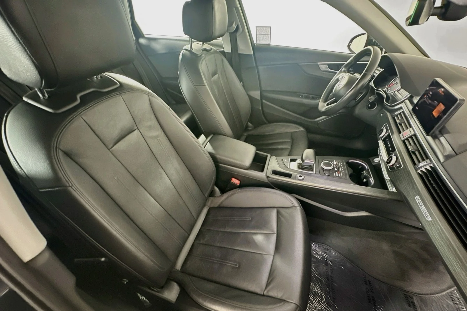 Used 2017 Manhattan Gray Metallic Audi Premium image 8