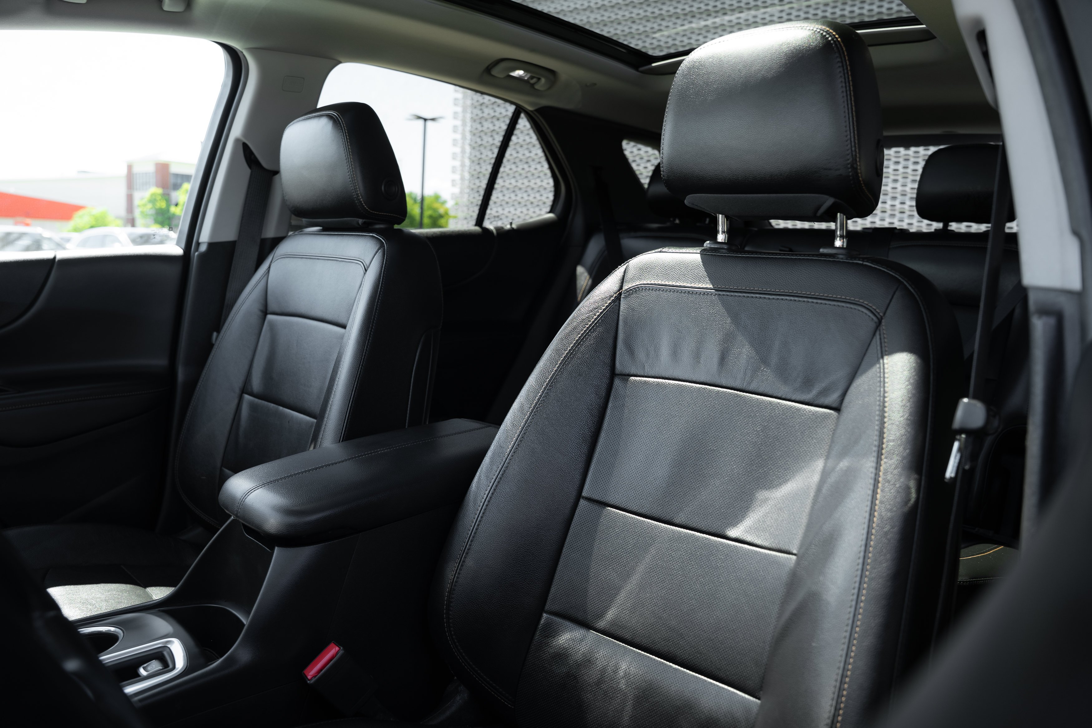 Used 2020 Summit White Chevrolet Premier image 21