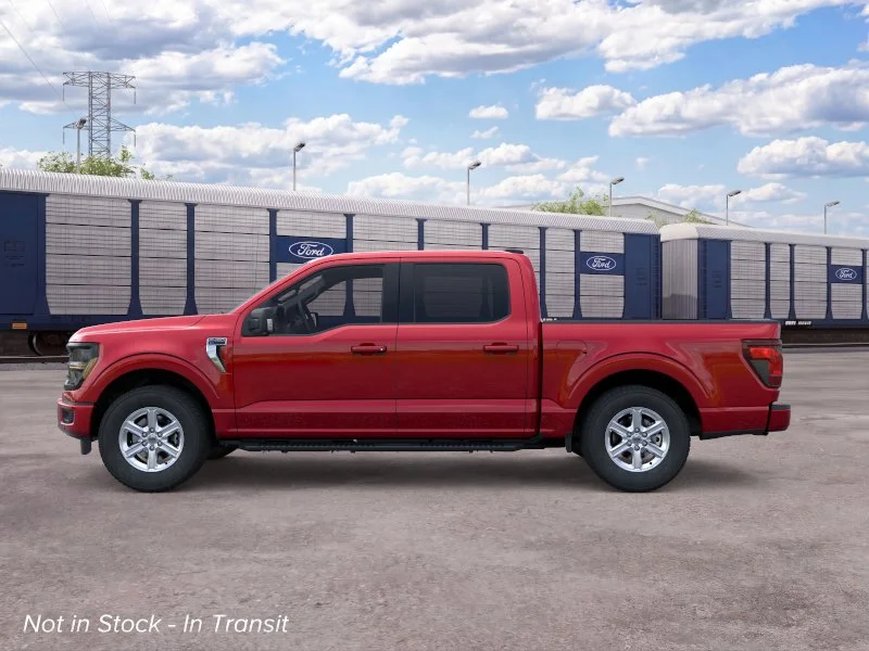New 2026 Ruby Red Metallic Tinted Clearcoat Ford XLT image 25