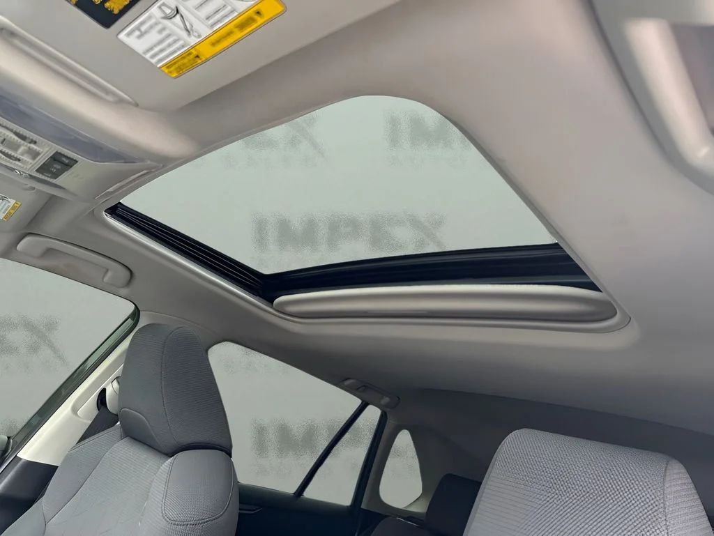 Used 2019 Gray Toyota XLE image 11