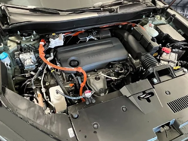 New 2027 Ash Green Metallic Honda TrailSport Hybrid AWD image 12