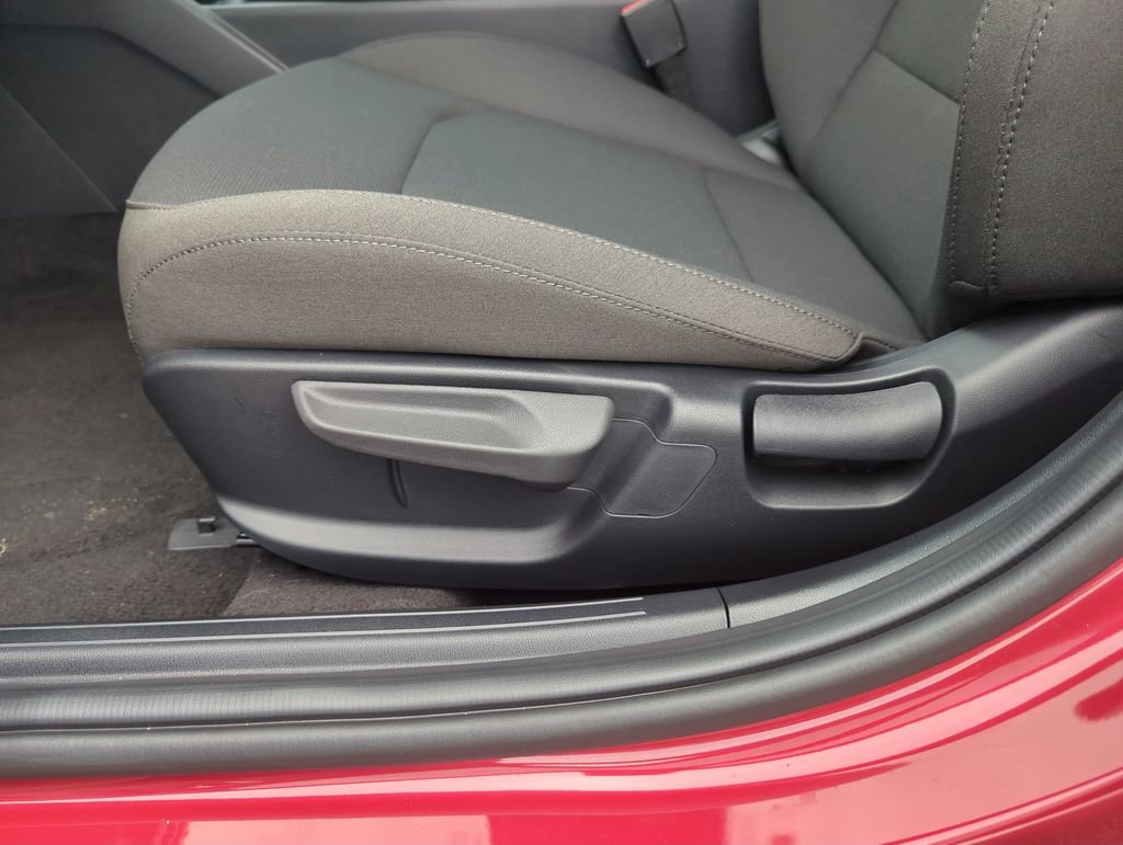New 2026 Currant Red Kia LXS image 13