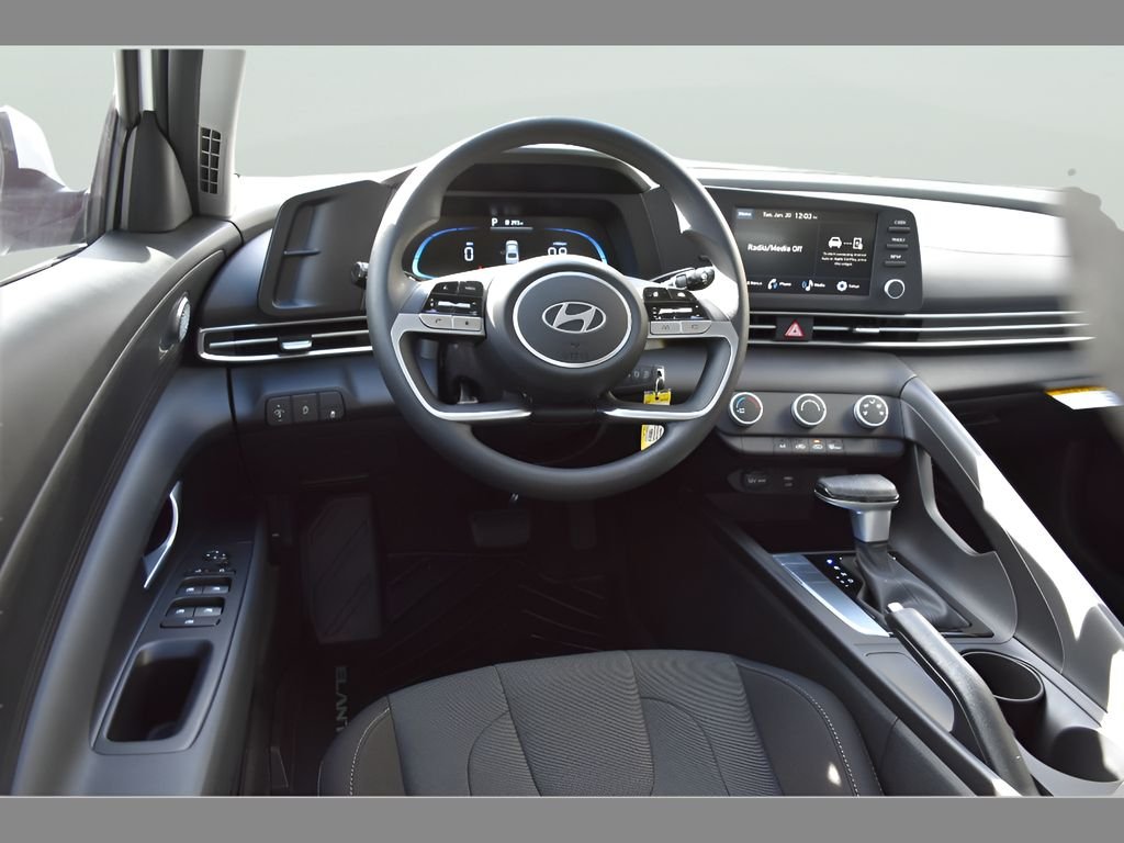 New 2026 Serenity White Hyundai SE image 40