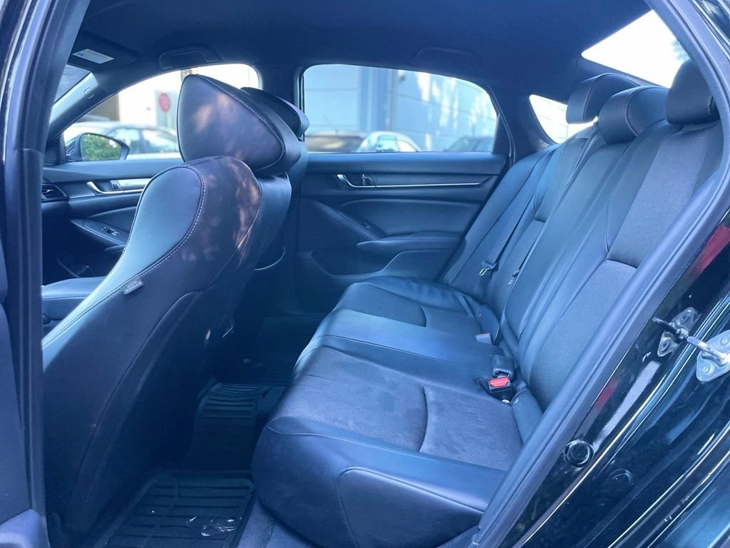 Used 2018 Crystal Black Pearl Honda Sport image 10