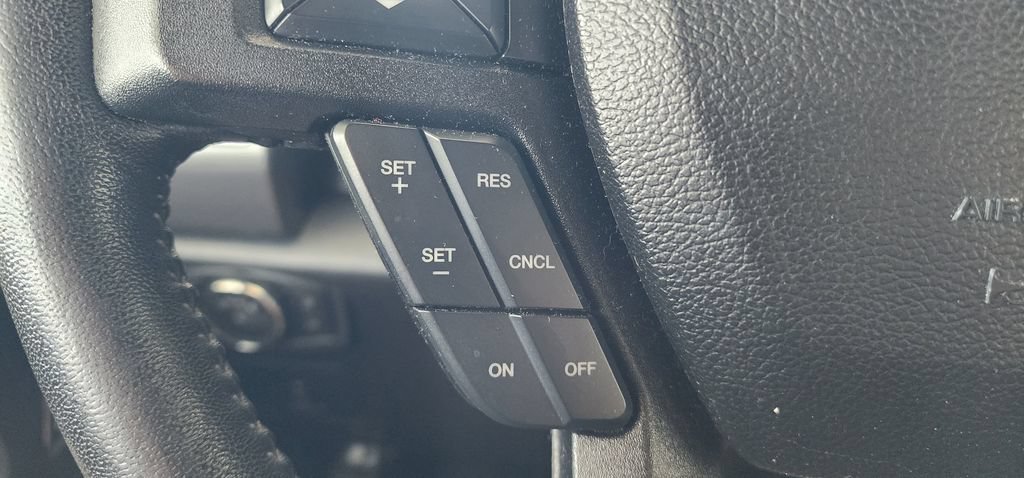 Used 2017 Lightning Blue Ford XL image 26