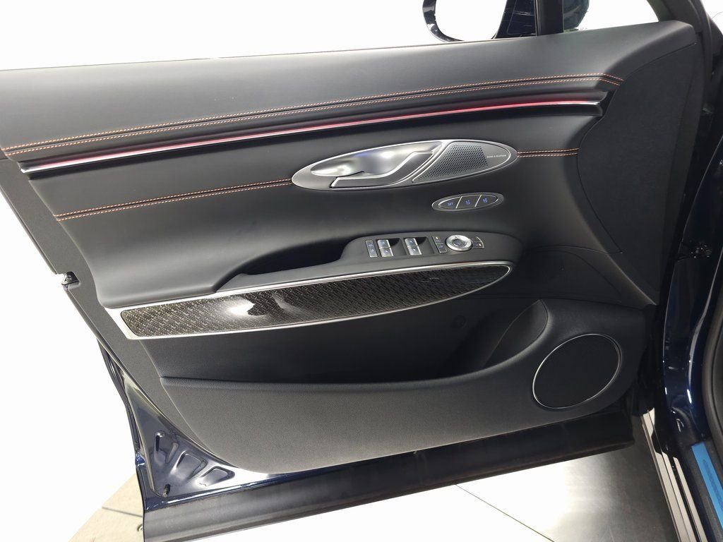 Used 2026 Blue Genesis 3.5T Sport Prestige image 10