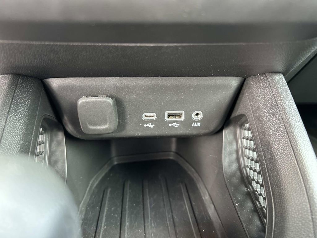 Used 2021 SCARLET RED METALLIC Chevrolet LT image 33