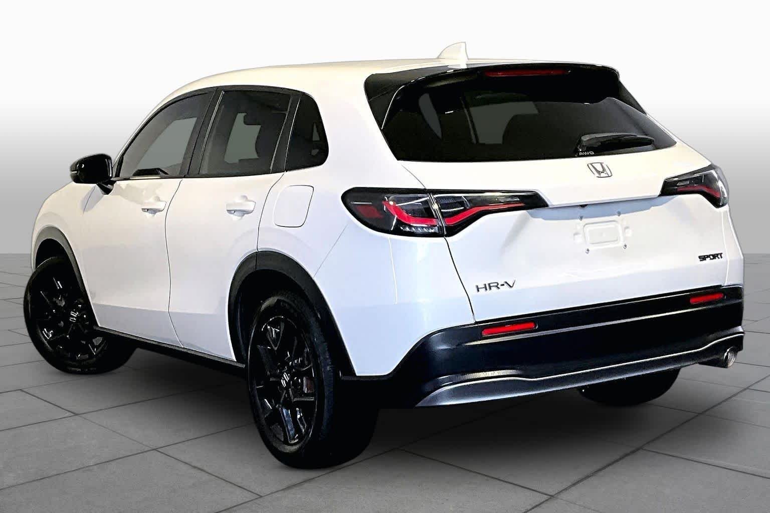 Used 2025 Platinum White Pearl Honda Sport image 12