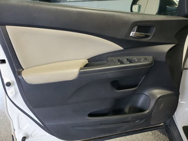 Used 2016 White Honda EX image 11