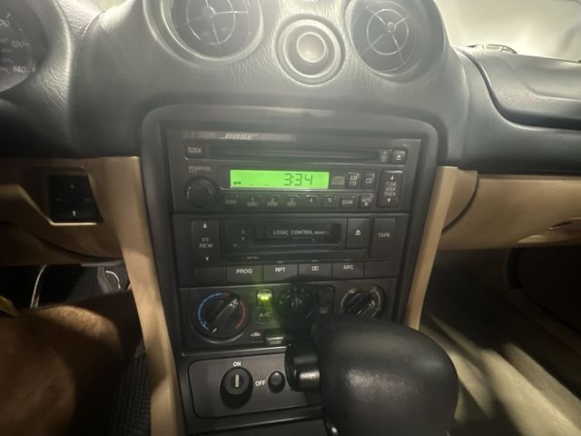 Used 1999 Green Mazda Base image 16