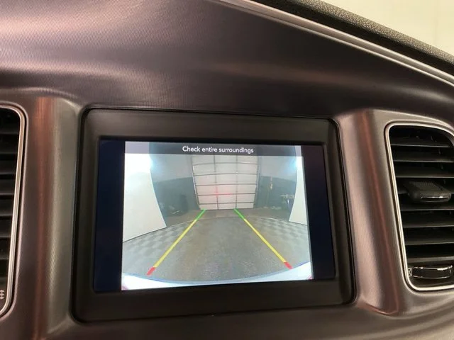 Used 2019  Dodge SXT image 20