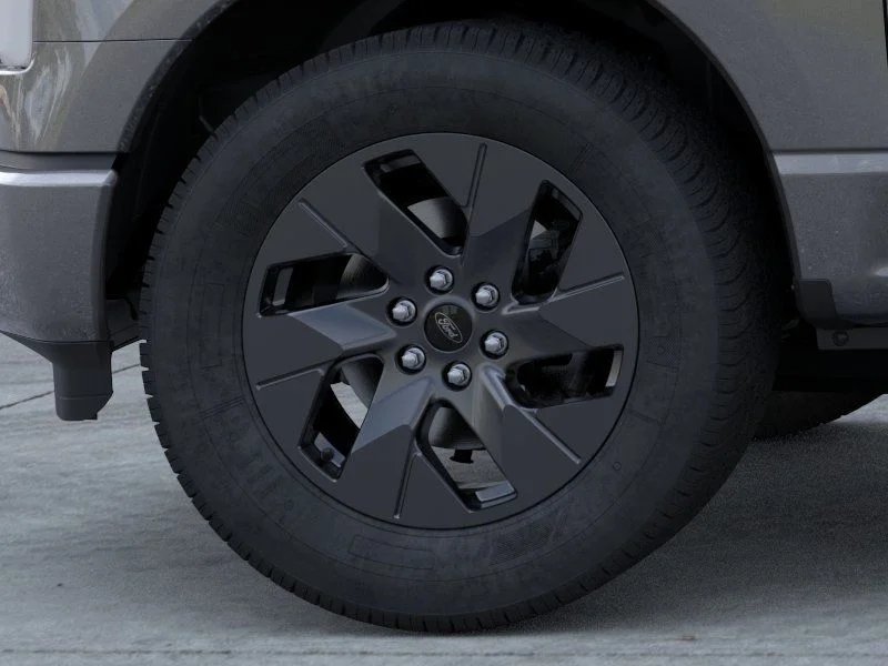 2025 Ford F-150 Lightning Flash - Photo 19
