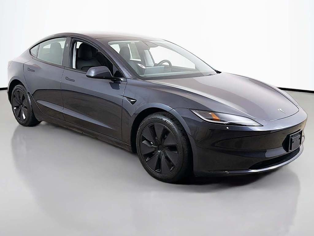 Used 2025 Tesla Model 3 Long Range with VIN 5YJ3E1EB2SF939606 for sale in Columbus, OH