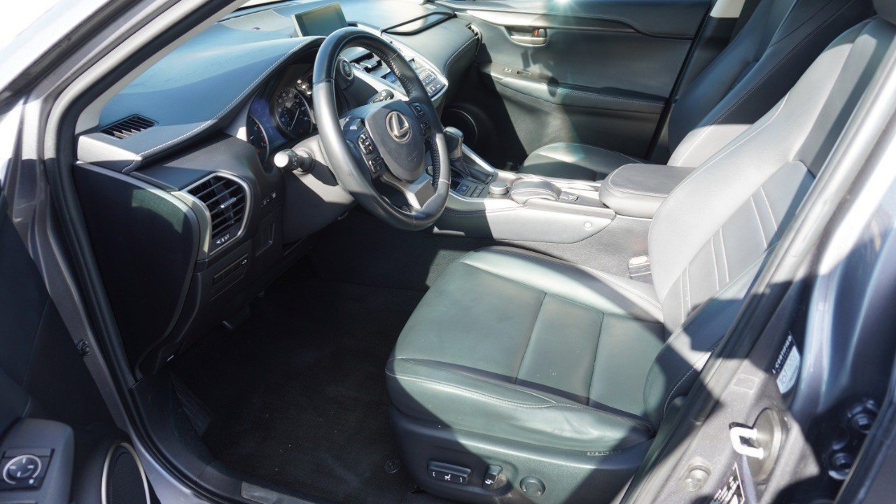 Used 2015 Gray Lexus  image 8