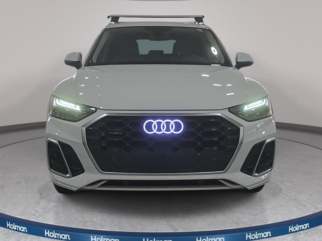 Used 2024 Glacier White Audi 45 S line Premium Plus image 2
