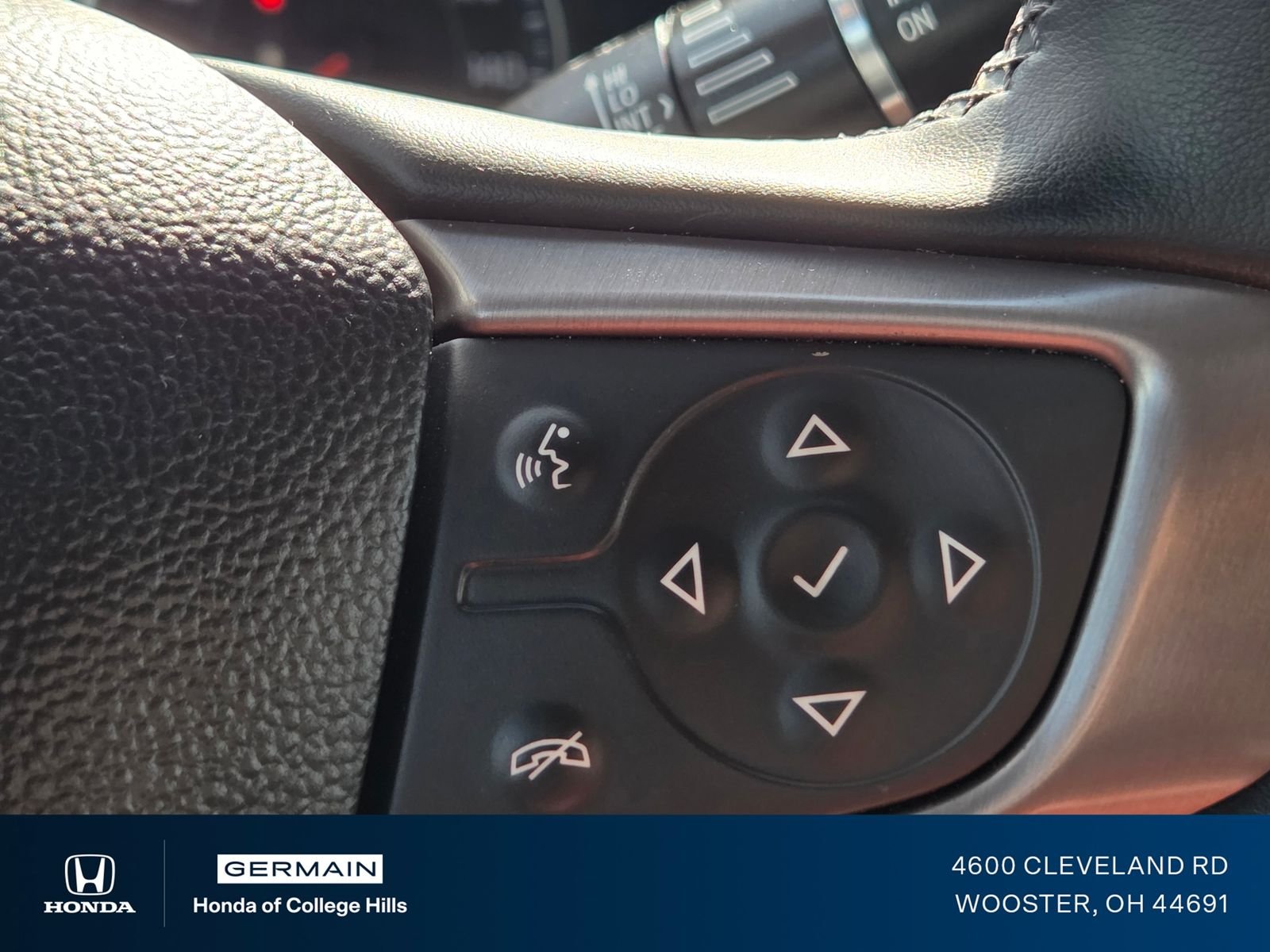 2023 GMC Acadia AT4 - Photo 29