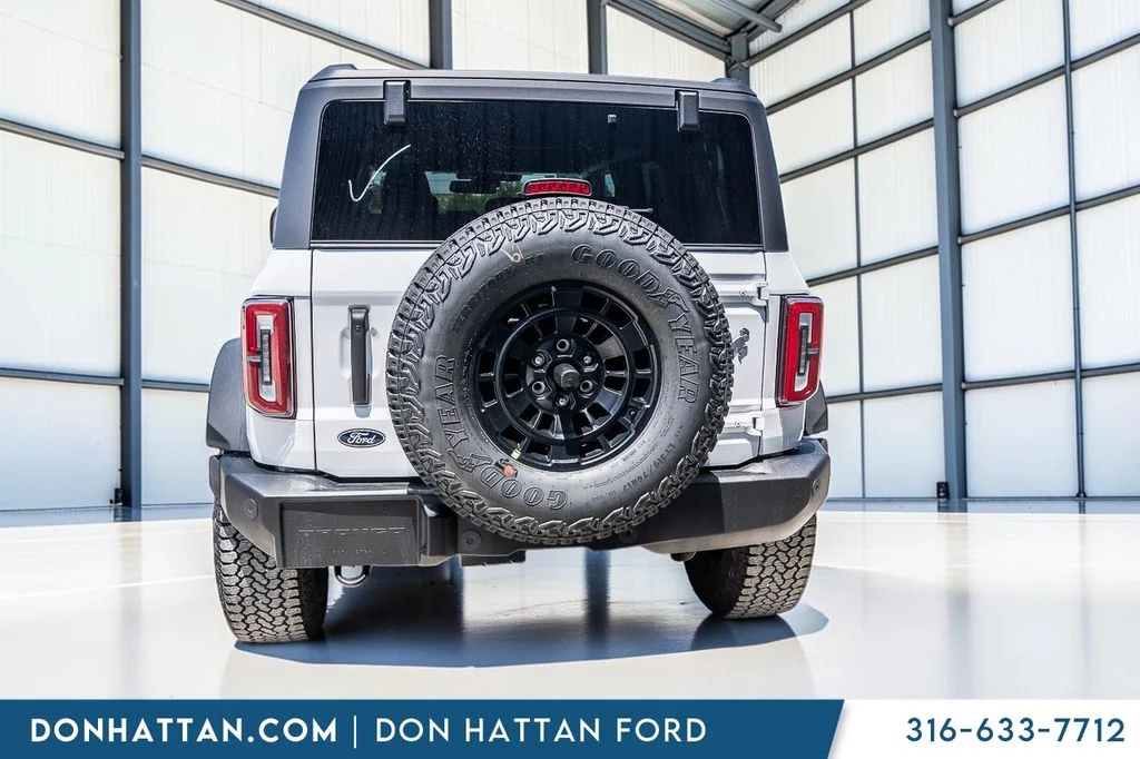 New 2026 Oxford White Ford Outer Banks® image 28