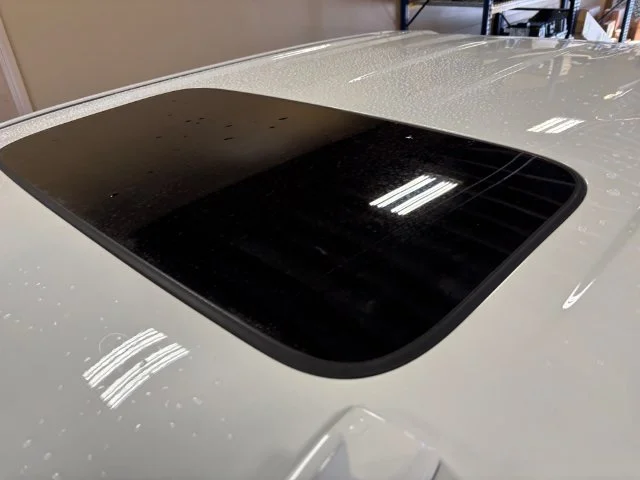 New 2026 White GMC AT4 image 18
