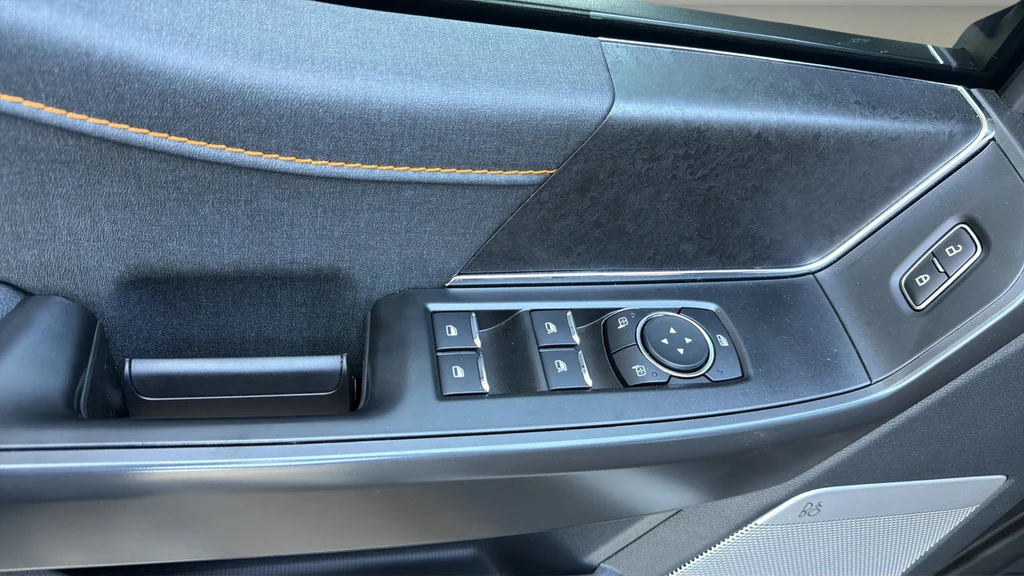 Used 2025 White Ford Tremor image 14