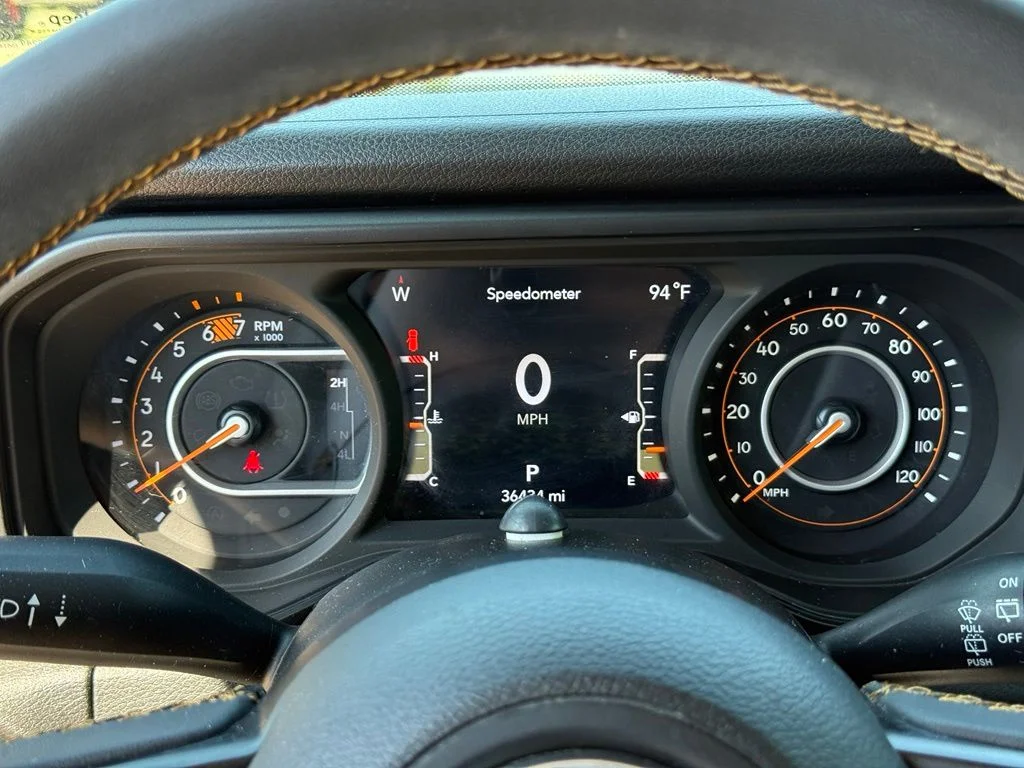 Used 2024 Black Jeep Sport S image 17