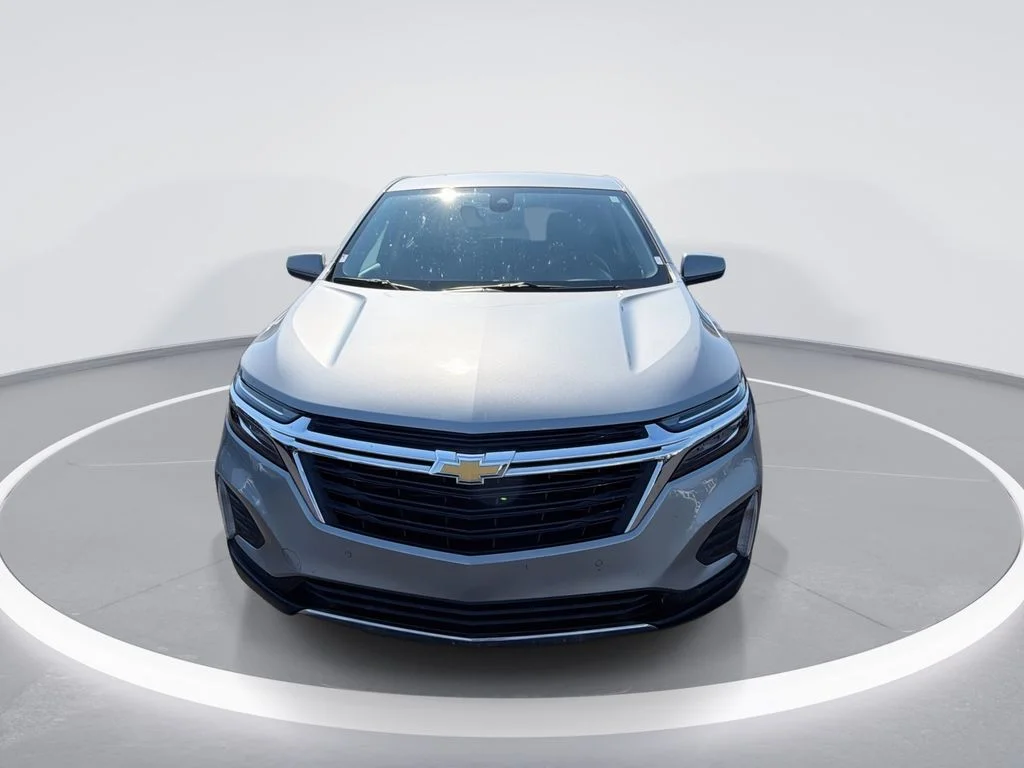 Used 2024 Gray Chevrolet LT image 3