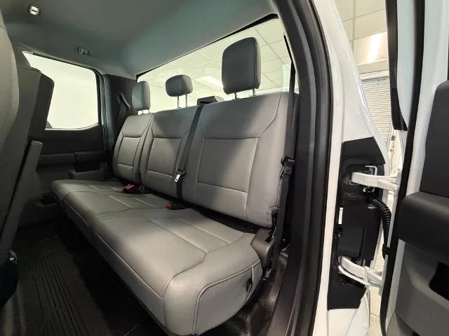 New 2027 Oxford White Ford F-250® XL image 28