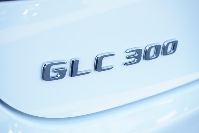 Certified Used 2023  Mercedes-Benz GLC 300 Coupe image 16