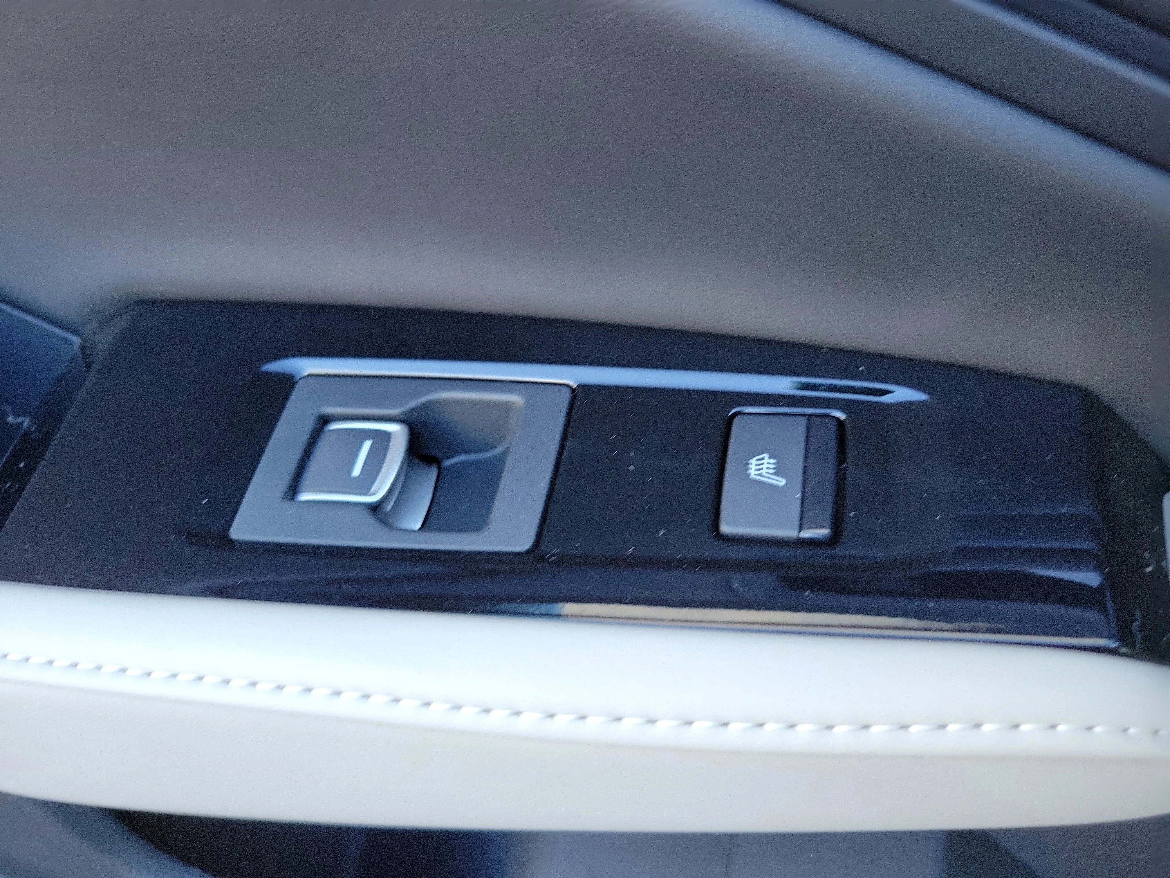 New 2026 Platinum White Pearl Honda Touring image 26