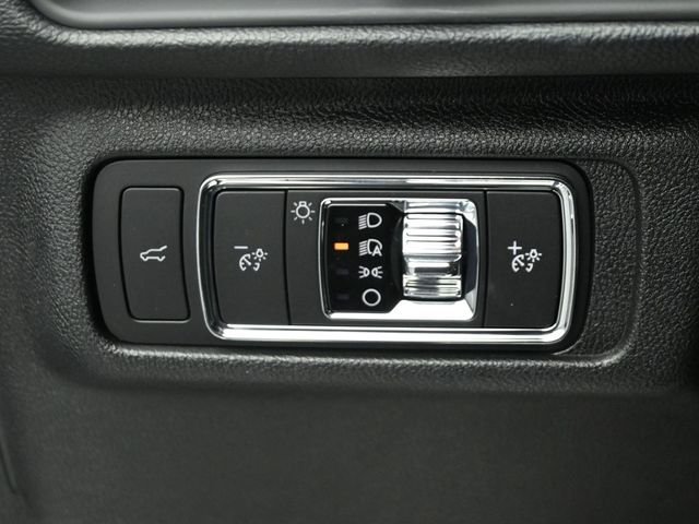 2022 LINCOLN CORSAIR - Image 10