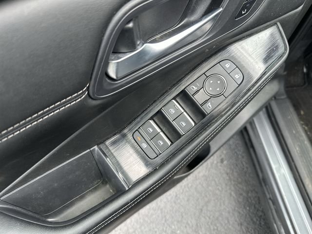 Used 2023 Gray Nissan SL image 17