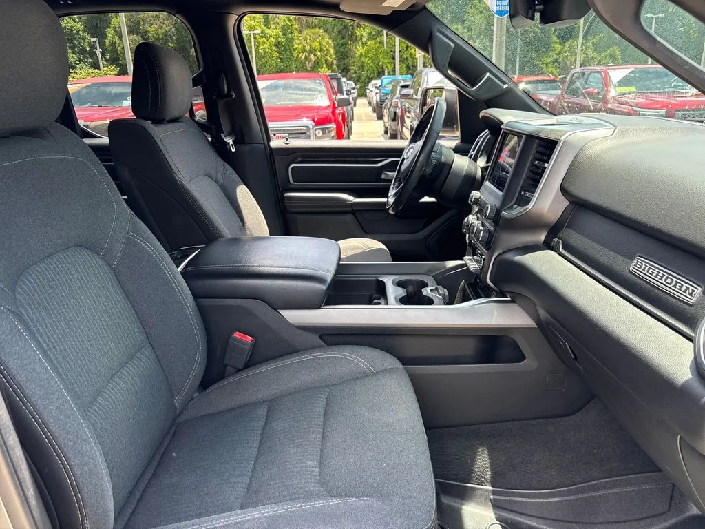 Used 2019 Silver Ram Big Horn/Lone Star image 30