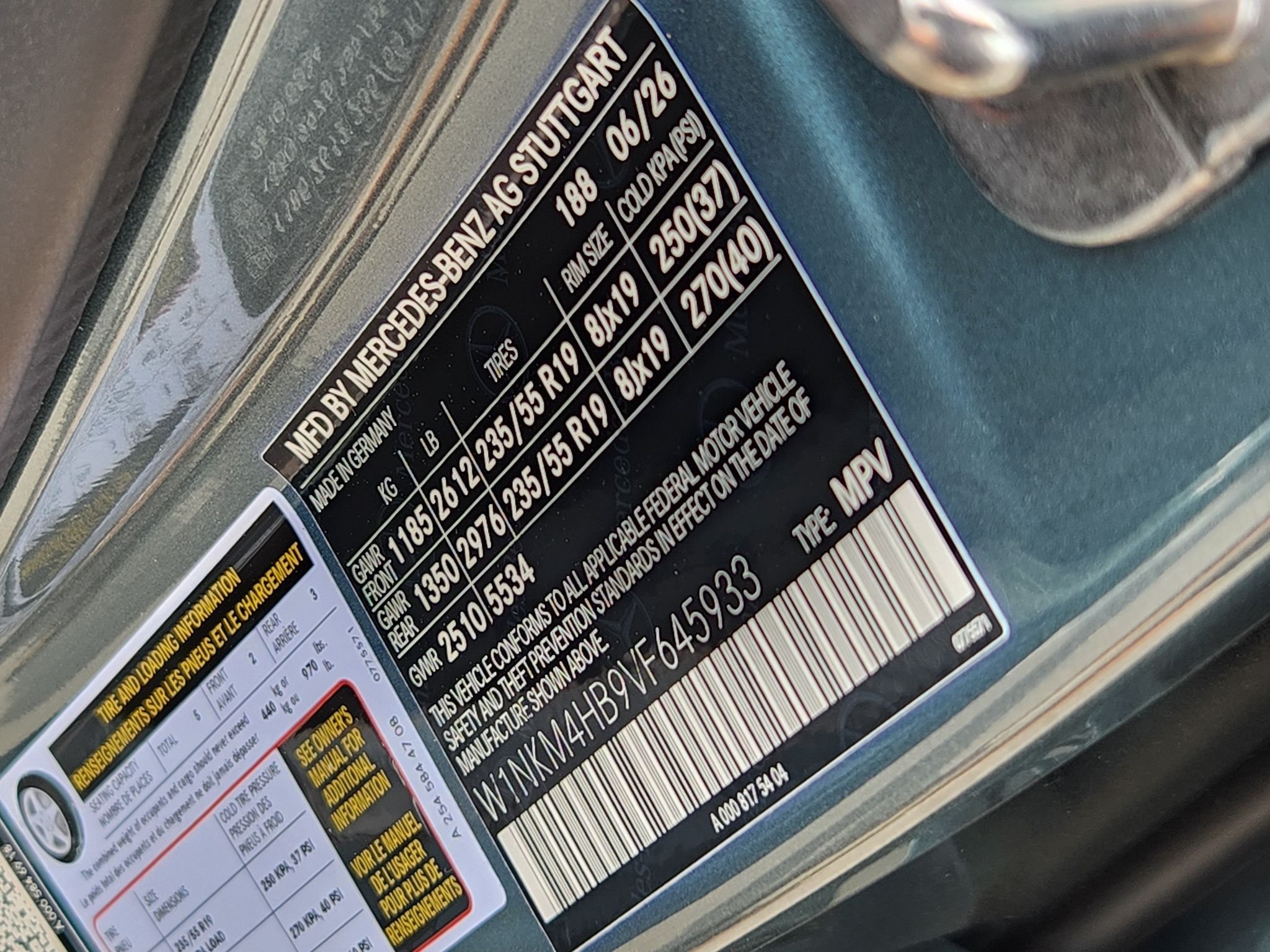 New 2027 Verde Silver Metallic Mercedes-Benz GLC 300 4MATIC® image 11