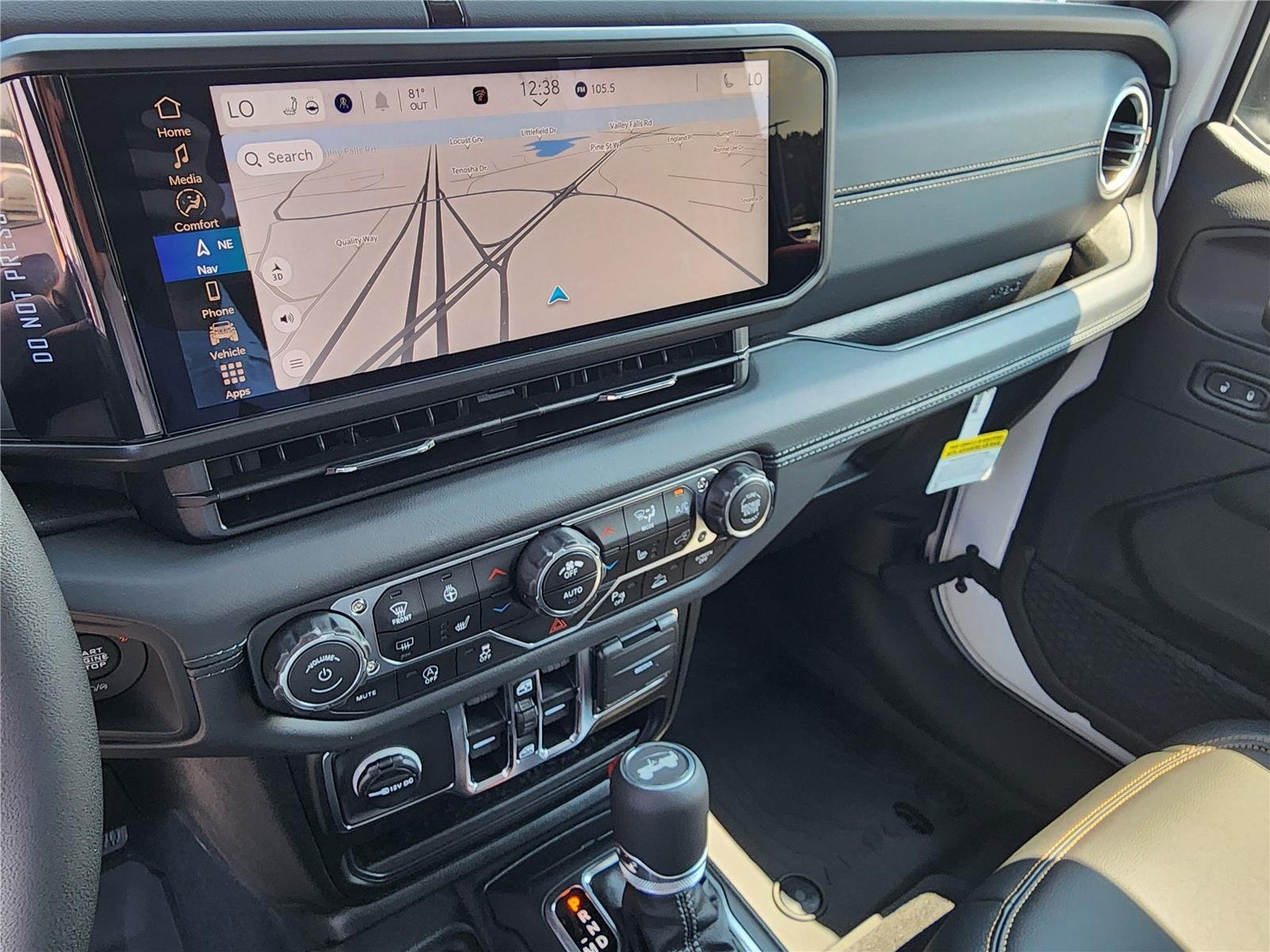2025 Jeep Wrangler 4-Door Sahara - Photo 10