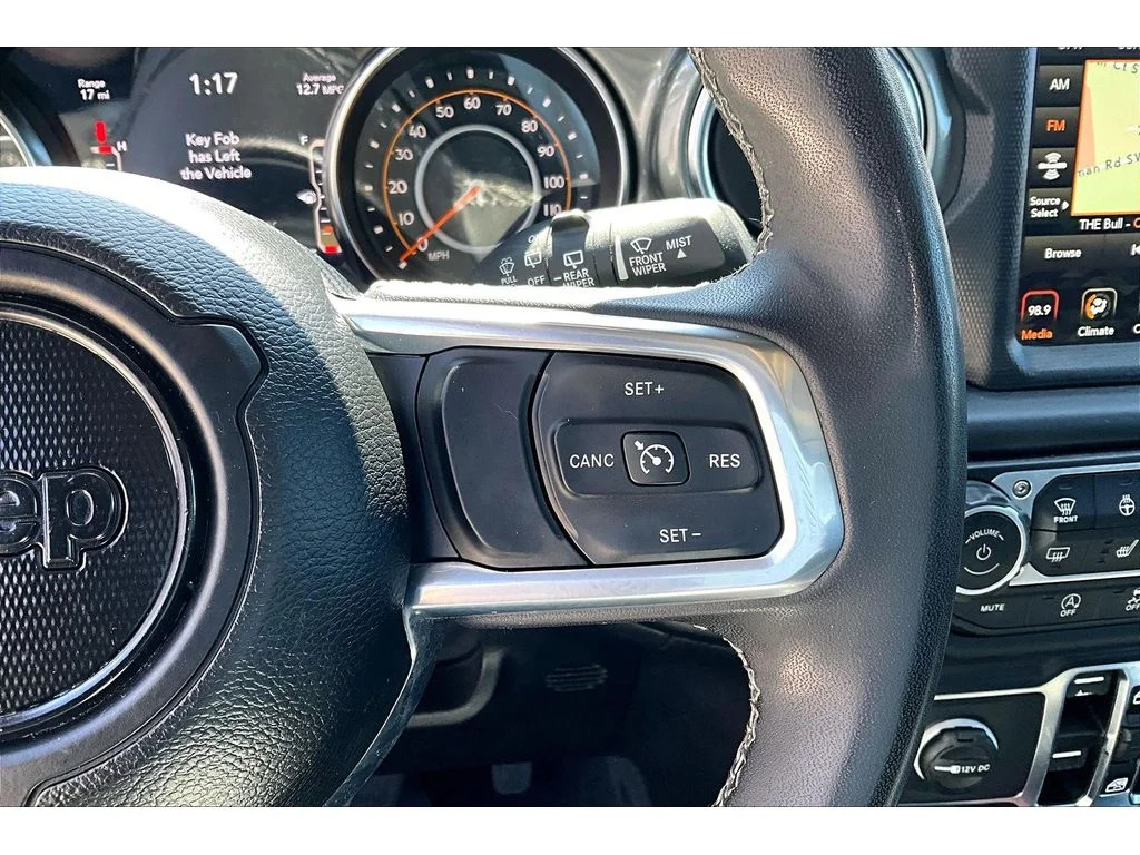 Used 2023 Grey Jeep Sahara image 18