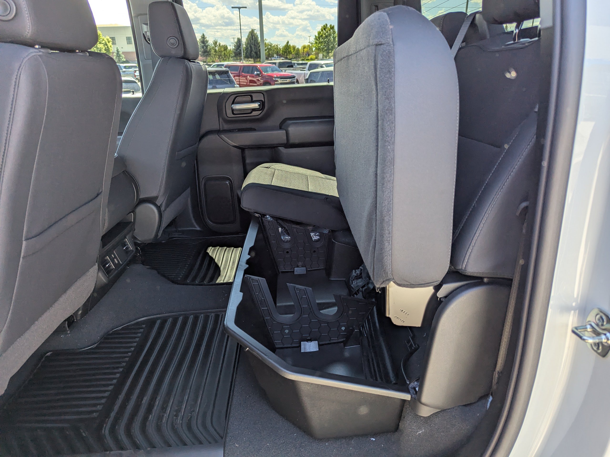 2026 Chevrolet Silverado 2500 HD Custom - Photo 28