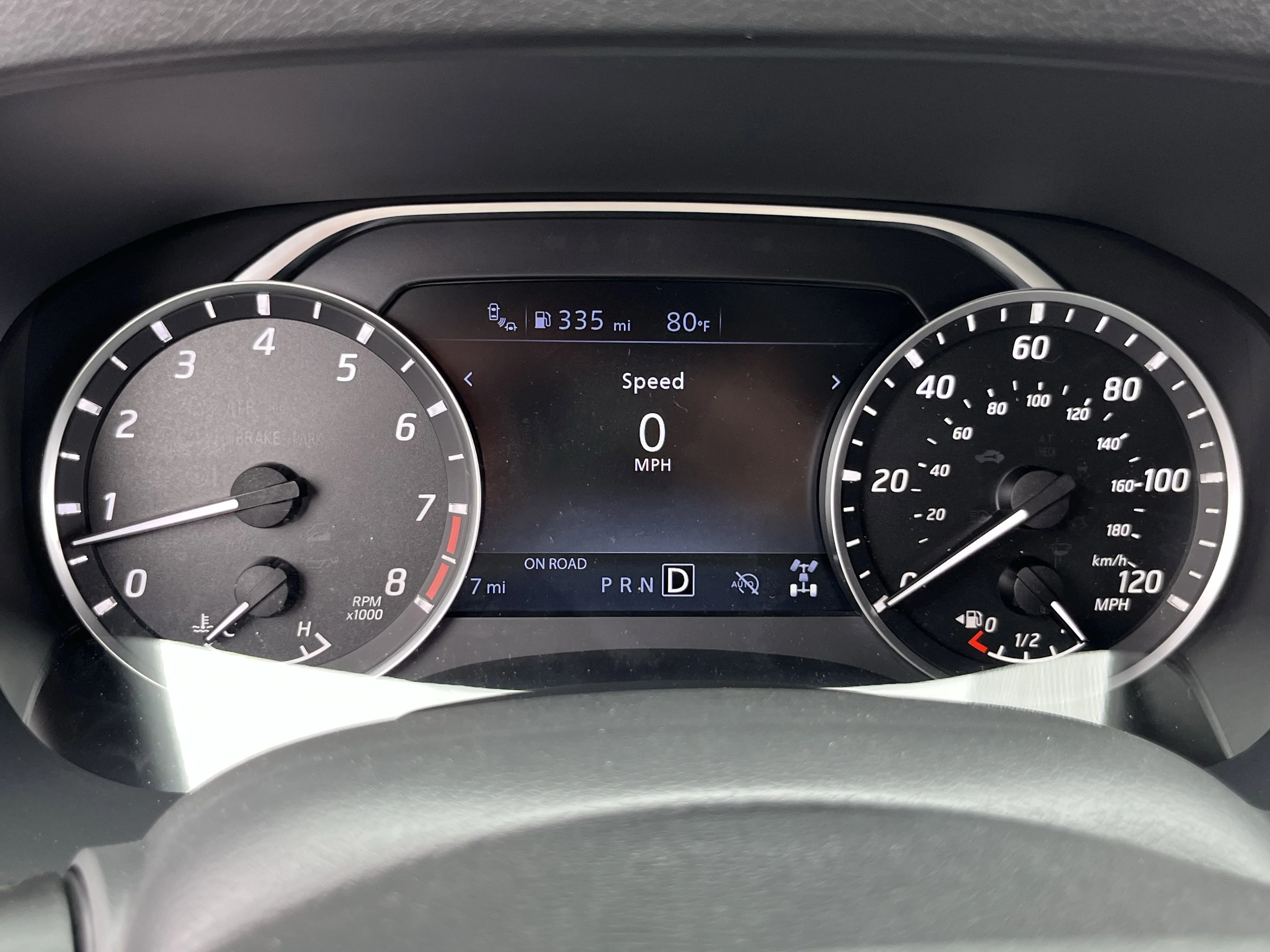 New 2026 Boulder Gray Pearl Nissan Crew Cab SV image 23