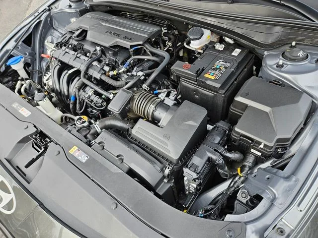 Used 2024 Gray Hyundai SEL image 22