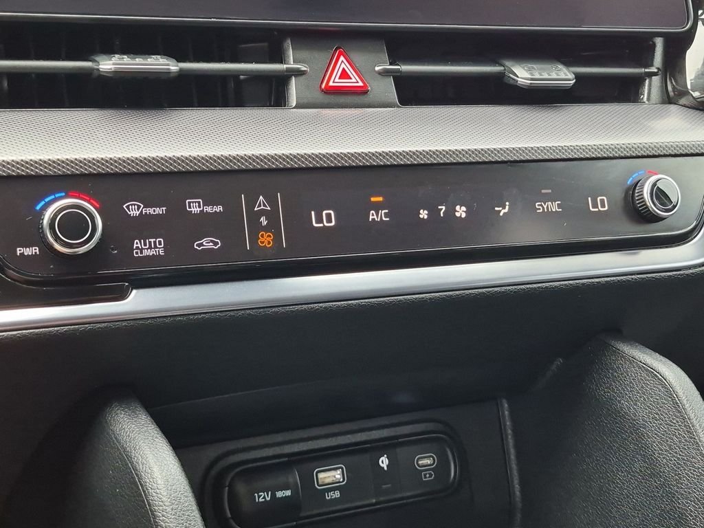 Used 2025 Black Kia SX-Prestige image 21