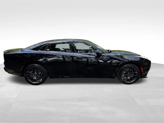 New 2026 Diamond Black Crystal Pearlcoat Dodge Scat Pack image 9