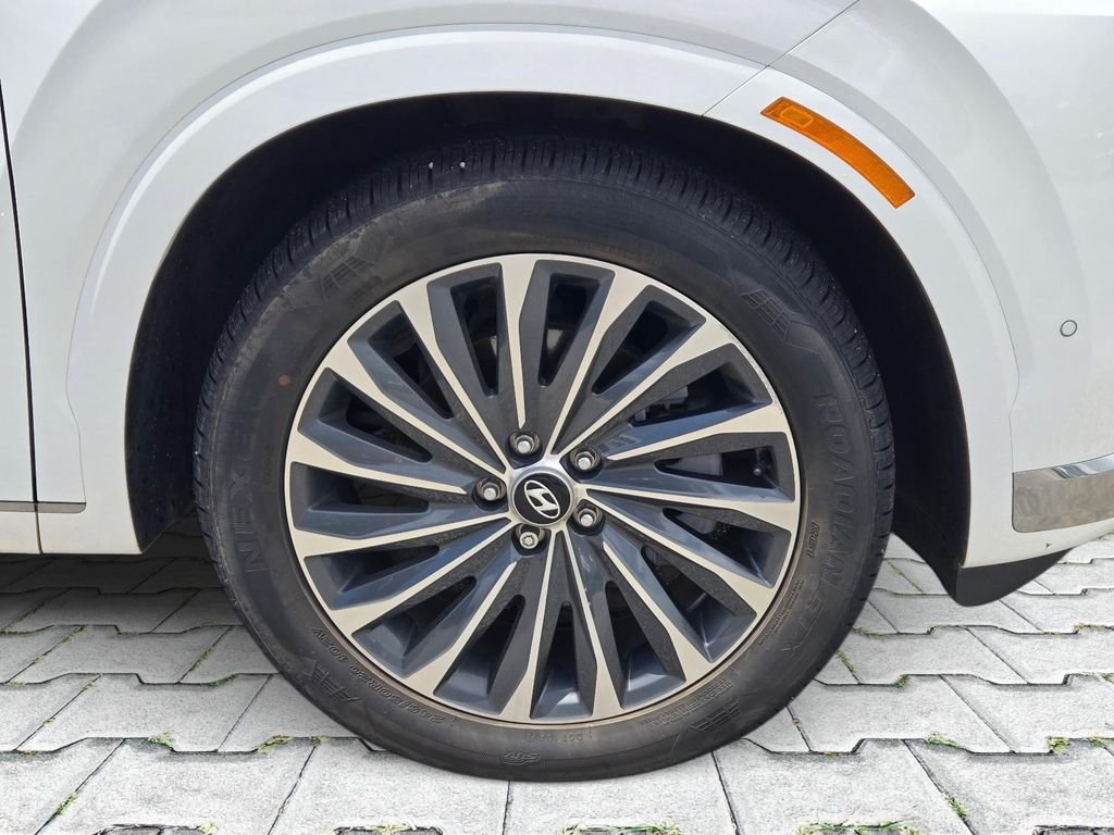 Certified Used 2024 White Hyundai Calligraphy image 3