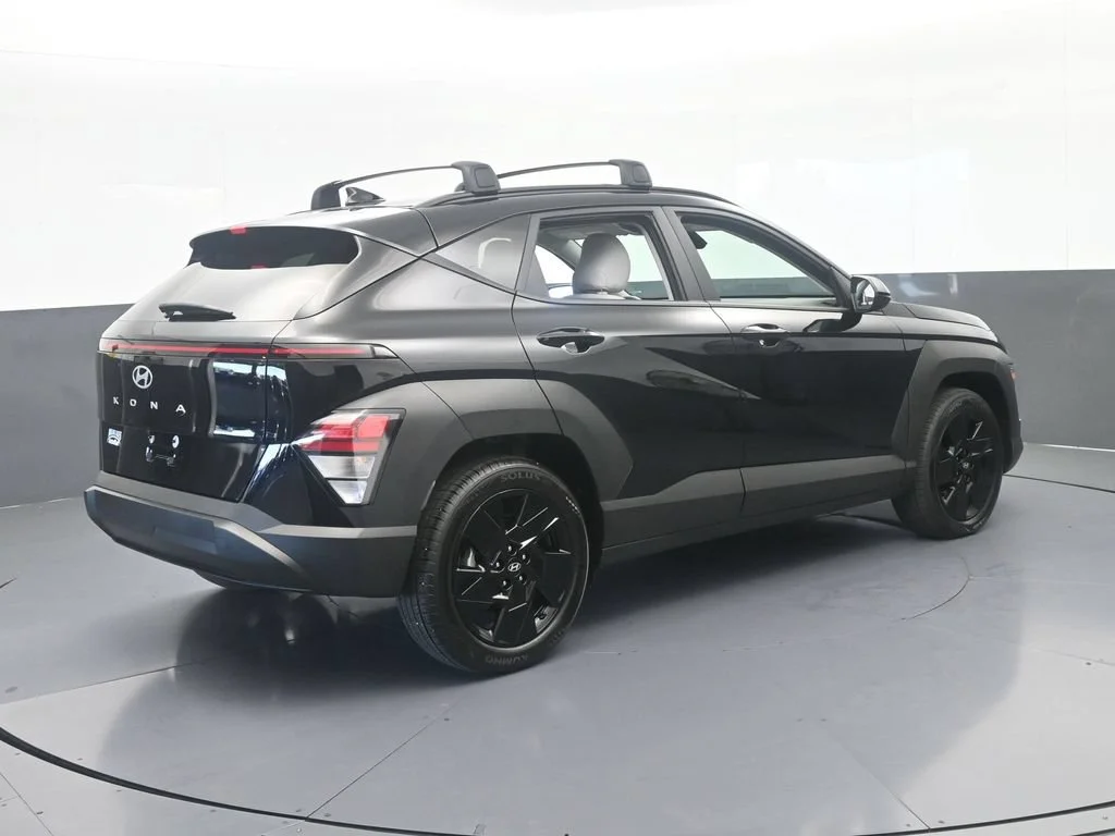 Used 2026 Abyss Black Pearl Hyundai SEL Sport image 5