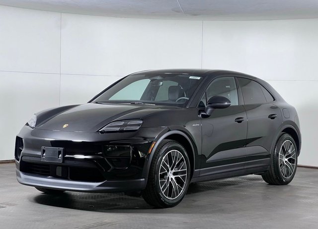 2025 Porsche Macan Electric 