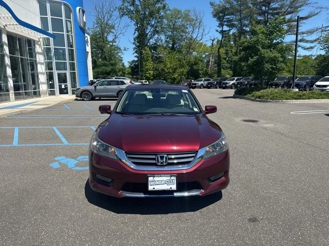 Used 2015 Basque Red Pearl II Honda EX-L image 3