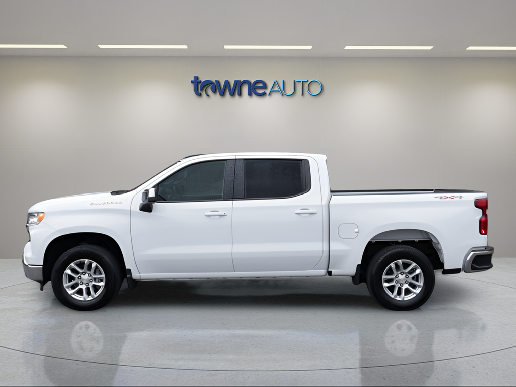 Used 2023 White Chevrolet LT image 3