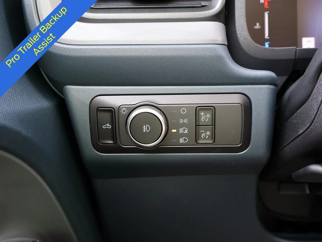 New 2026 Carbonized Gray Metallic Ford Lobo™ image 31