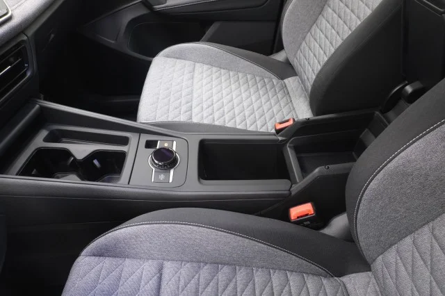 New 2026 Pure White Volkswagen S image 29