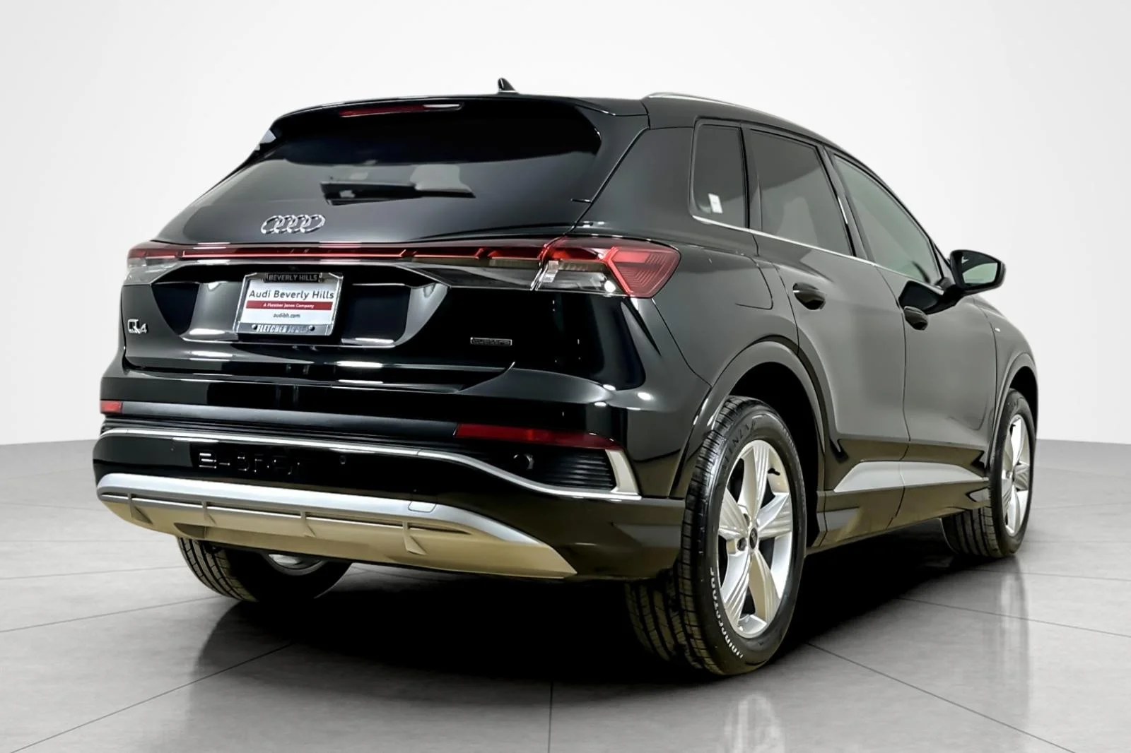 Certified Used 2023 Mythos Black Metallic Audi Premium 50 quattro image 5