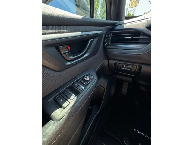 2026 Subaru Forester Premium - Photo 18