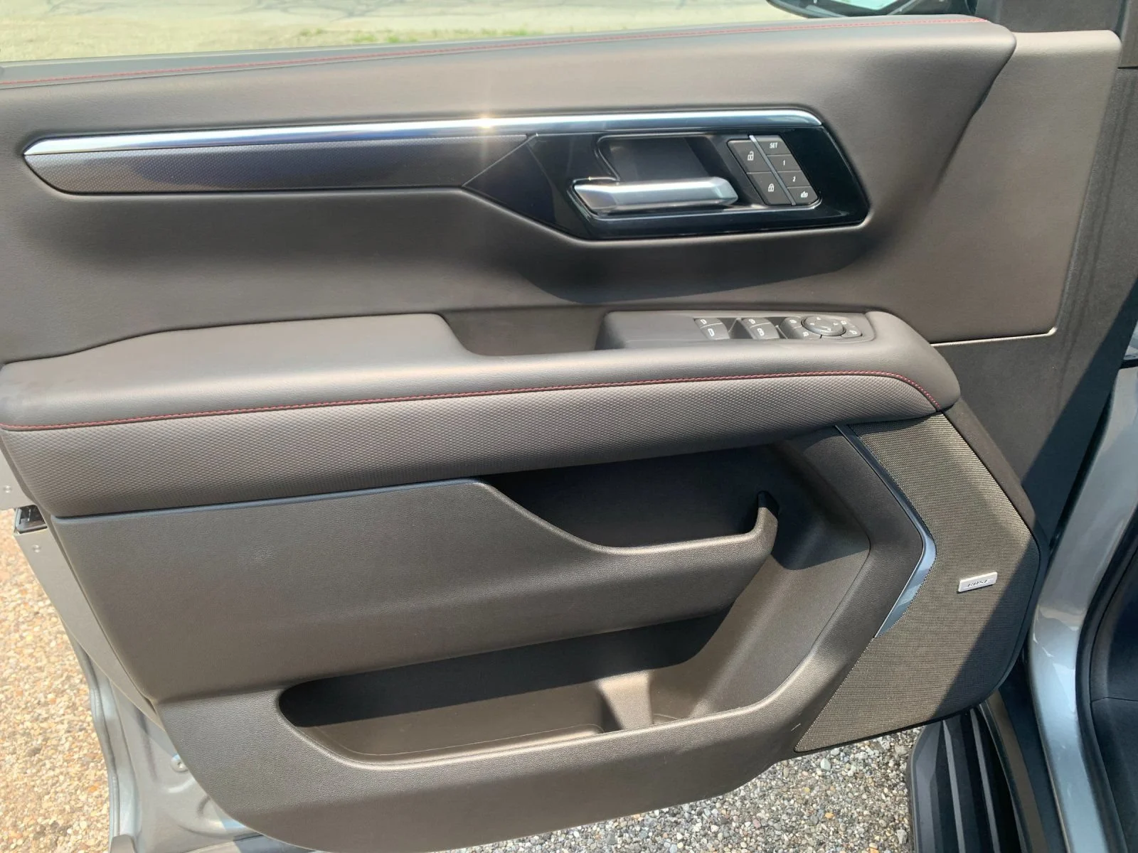 Used 2025 Sterling Gray Metallic Chevrolet RST image 11